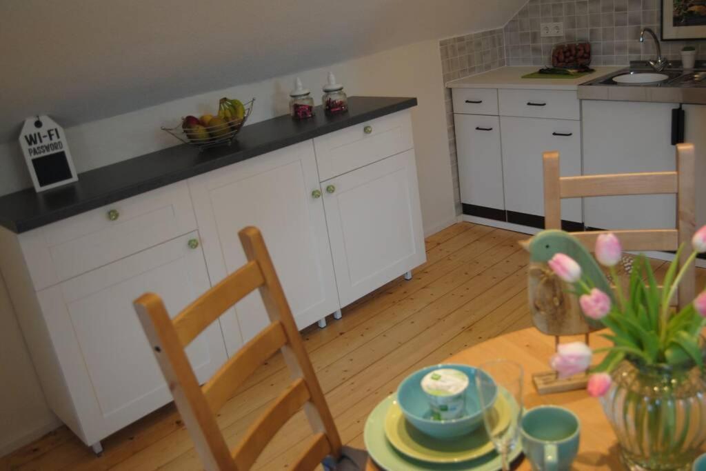 Ferienwohnung Gulde N Tal Gutenberg ภายนอก รูปภาพ